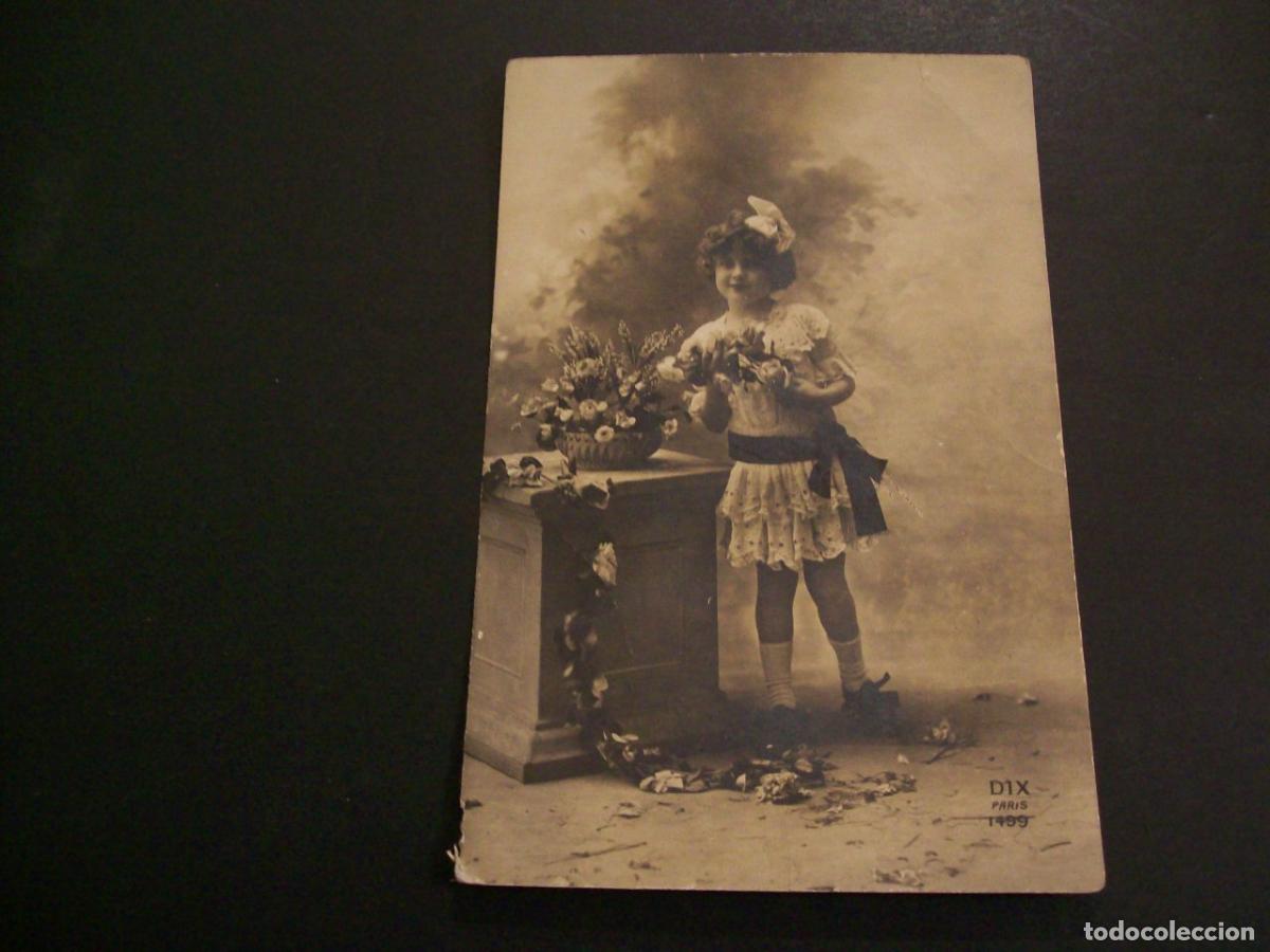 Postales: NI&Ntilde;AS CON FLORES POSTAL - Foto 1