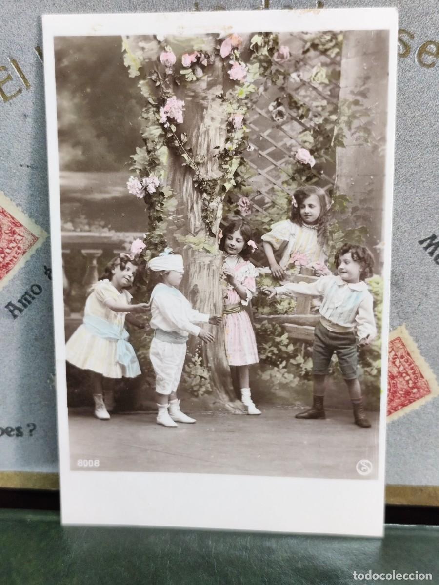 Postcards: PA 249 Postal 8008 Ni&ntilde;os jugando a la gallinita ciega