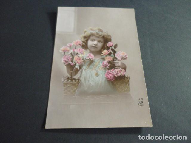 Postales: NI&Ntilde;A CON FLORES POSTAL - Foto 1
