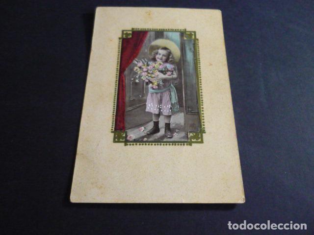 Postales: NI&Ntilde;A CON FLORES POSTAL - Foto 1