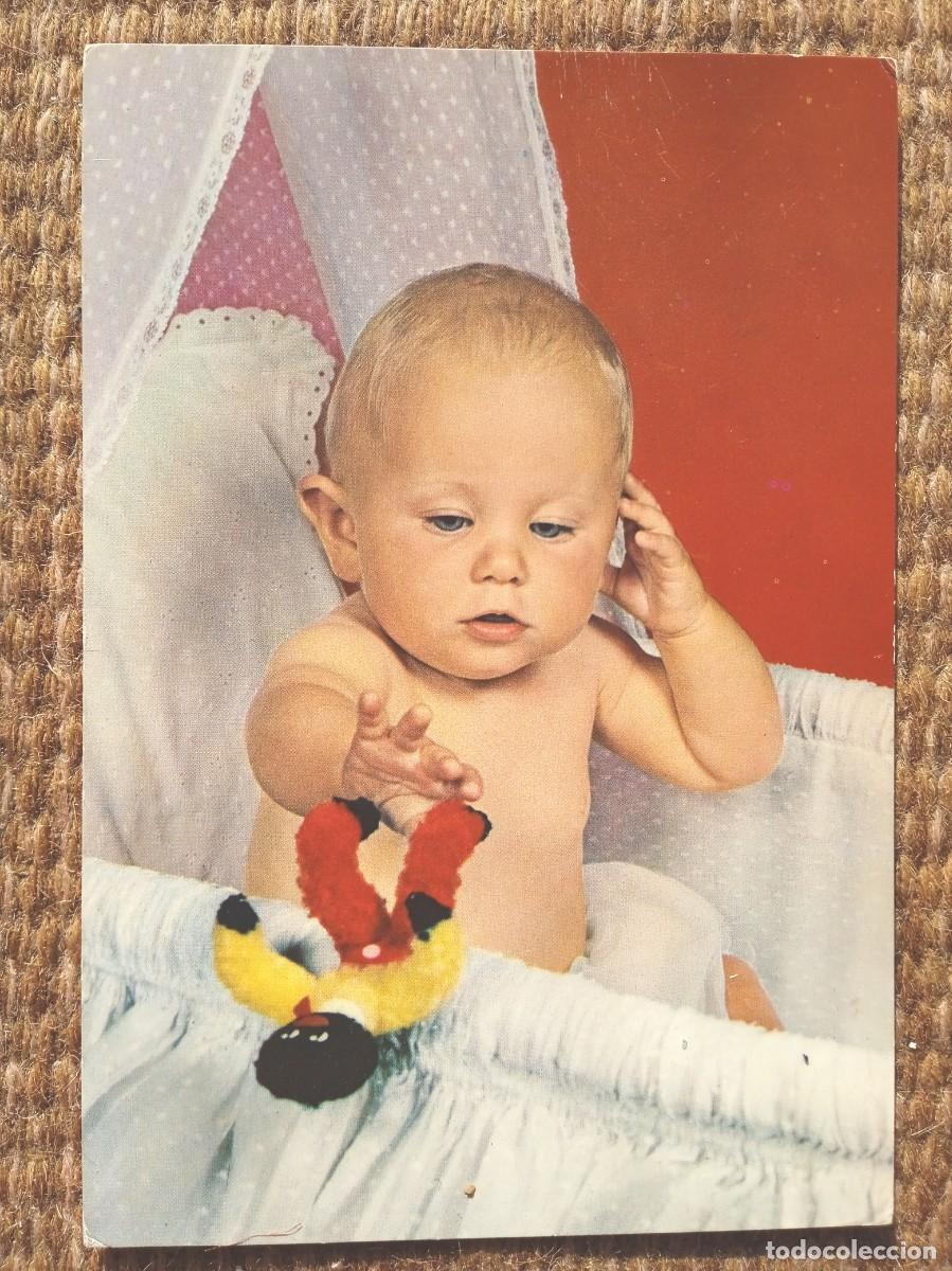 Postales: NI&Ntilde;O EN CUNA CON MU&Ntilde;ECO - Foto 1
