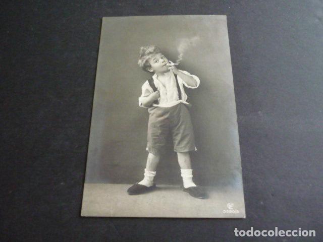 Postales: NI&Ntilde;O FUMANDO POSTAL 1912 - Foto 1