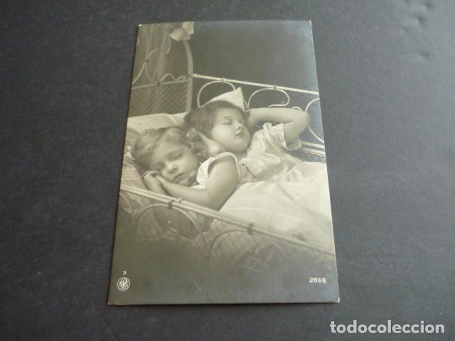 Postales: NI&Ntilde;OS DURMIENDO POSTAL - Foto 1