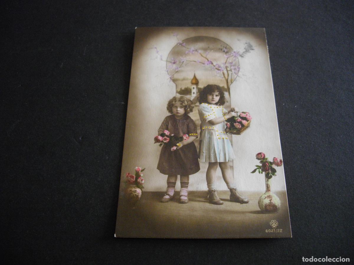 Postales: NI&Ntilde;OS CON FLORES POSTAL - Foto 1