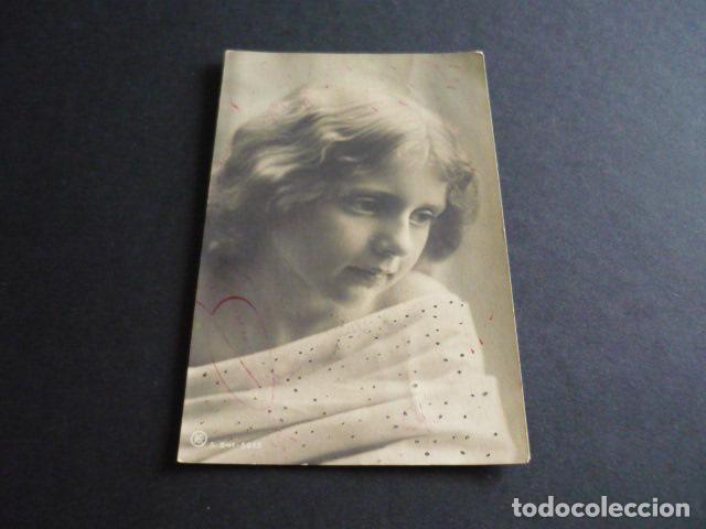 Postales: NI&Ntilde;A PENSATIVA POSTAL - Foto 1