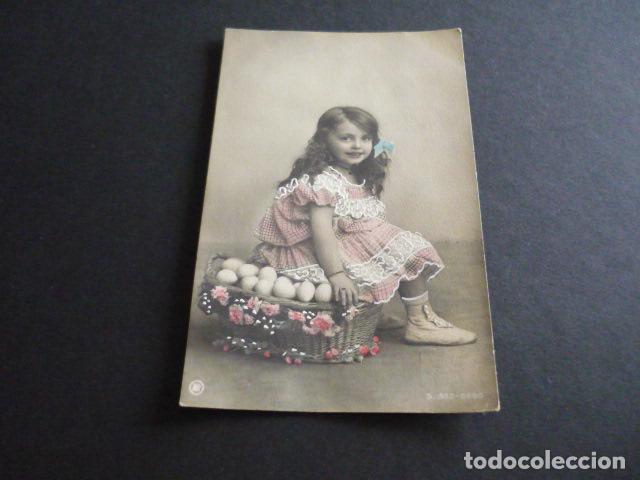 Postales: NI&Ntilde;A CON CESTA DE HUEVOS POSTAL - Foto 1
