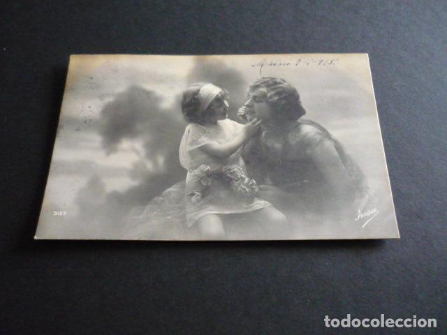 Postales: NI&Ntilde;A CON MADRE POSTAL - Foto 1