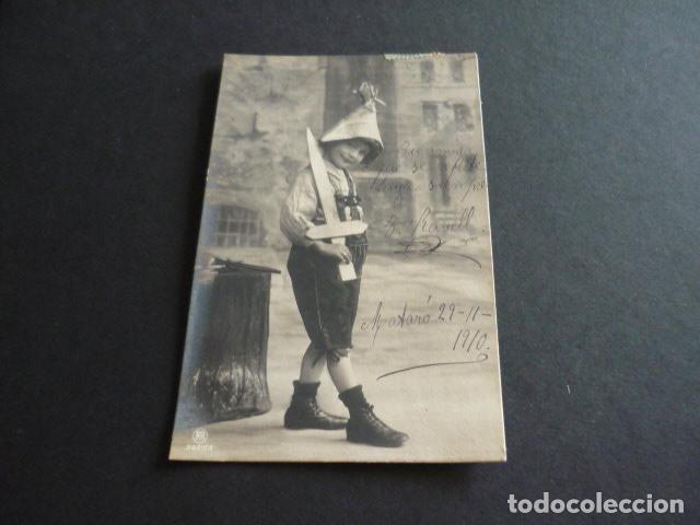 Postales: NI&Ntilde;O JUGANDO CON ESPADA POSTAL - Foto 1
