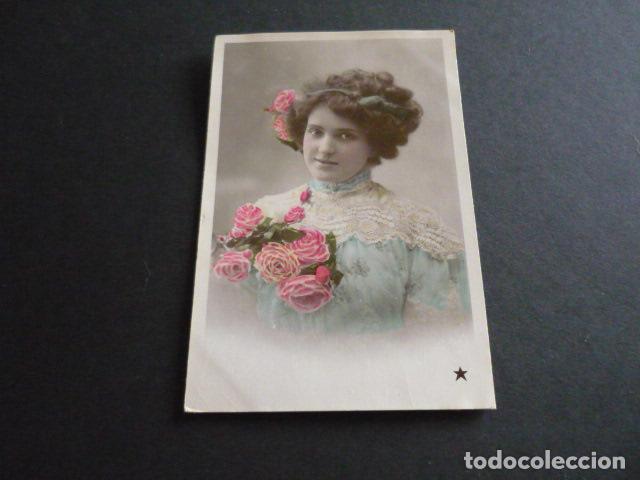 Postales: NI&Ntilde;A CON FLORES POSTAL - Foto 1
