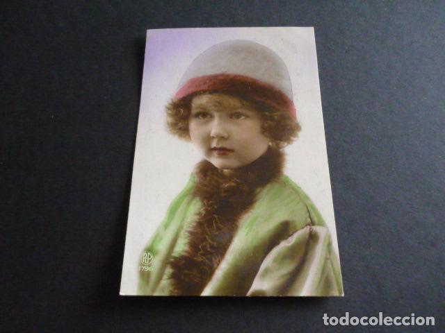 Postales: NI&Ntilde;A ELEGANTE POSTAL - Foto 1