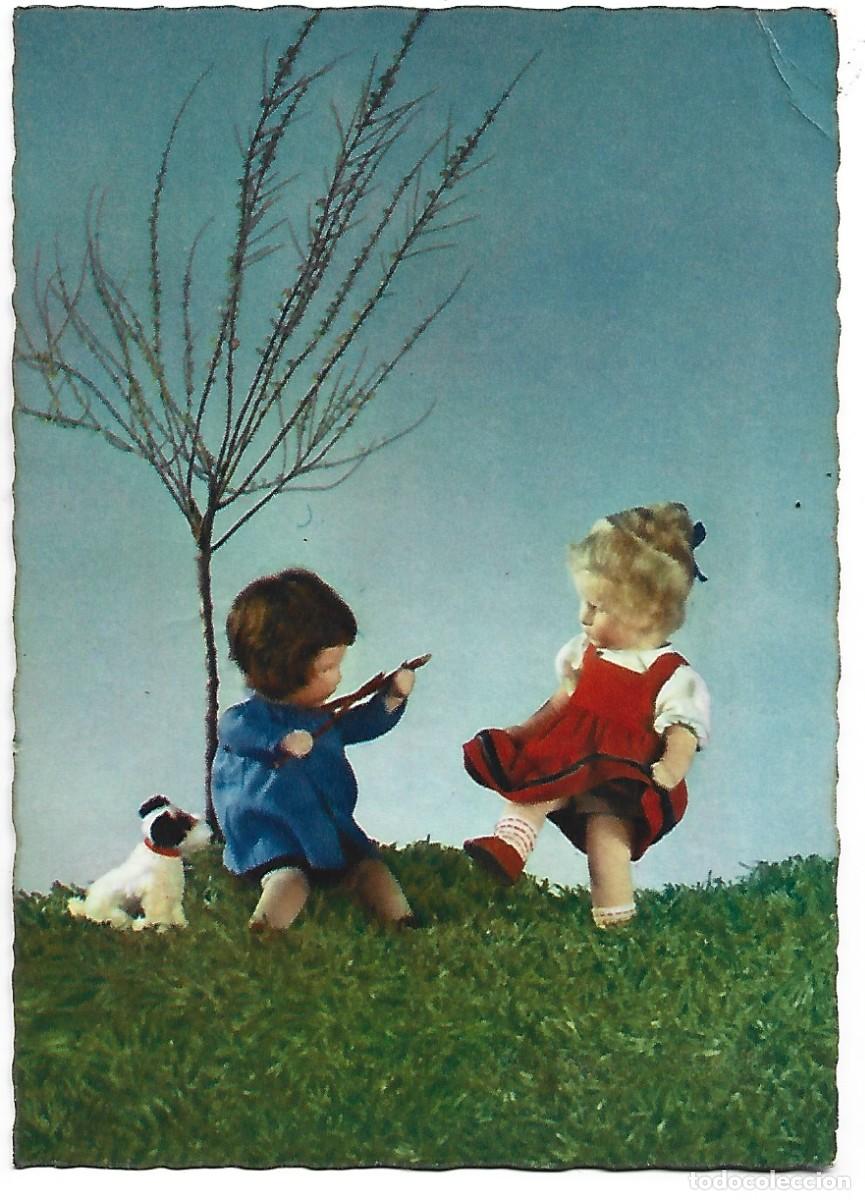 Postales: PAREJA DE NI&Ntilde;OS Y PERRITO - Foto 1