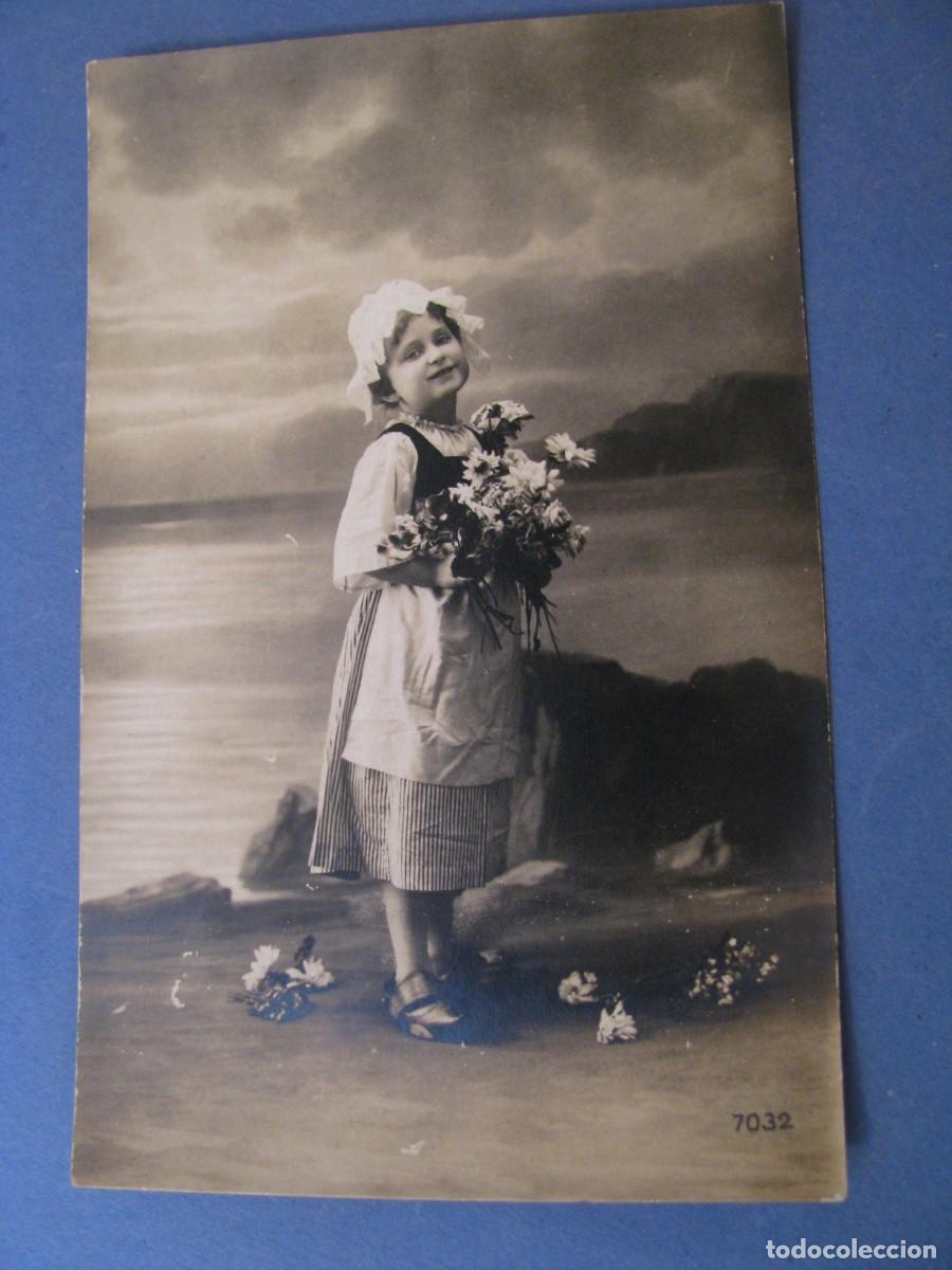 Postales: ANTIGUA POSTAL. NI&Ntilde;A. 7032. ESCRITA - Foto 1