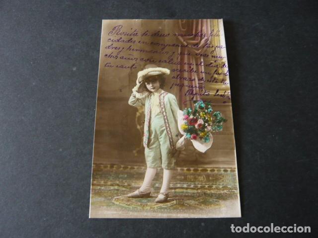 Postales: NI&Ntilde;O CON FLORES POSTAL - Foto 1
