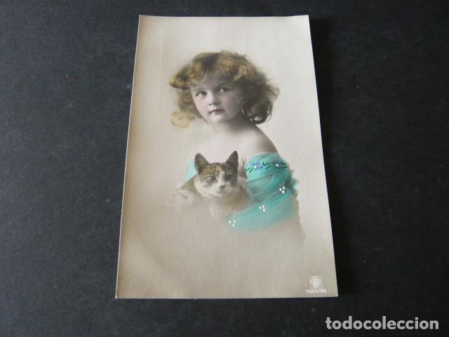 Postales: NI&Ntilde;A CON GATO POSTAL - Foto 1