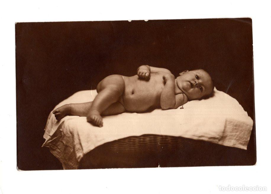Postales: BEB&Eacute; EN CESTO. POSTAL FOTOGR&Aacute;FICA. - Foto 1