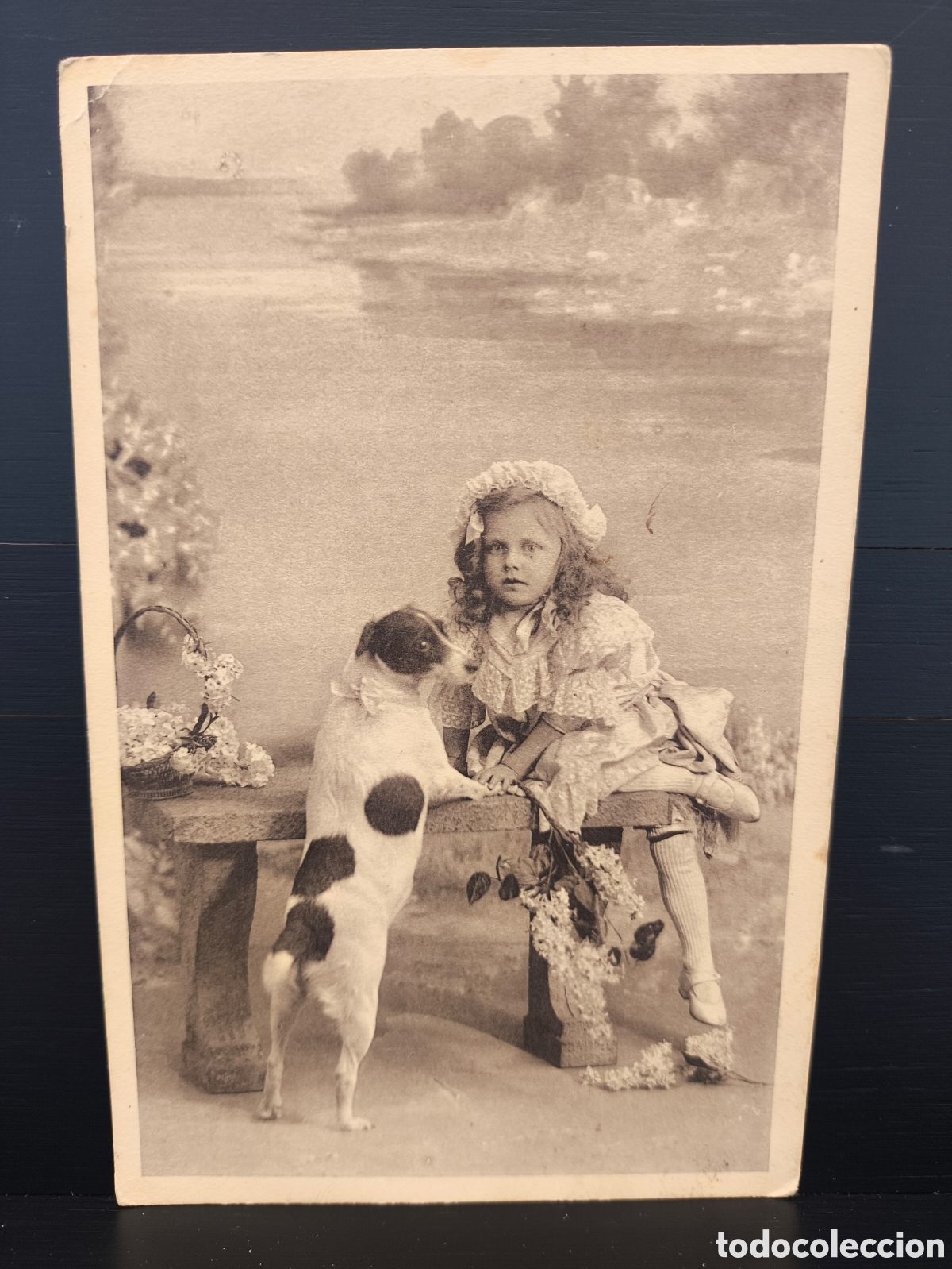 Postales: Antigua postal fotogr&aacute;fica retrato ni&ntilde;o ni&ntilde;a perro rom&aacute;ntica fantas&iacute;a art&iacute;stica