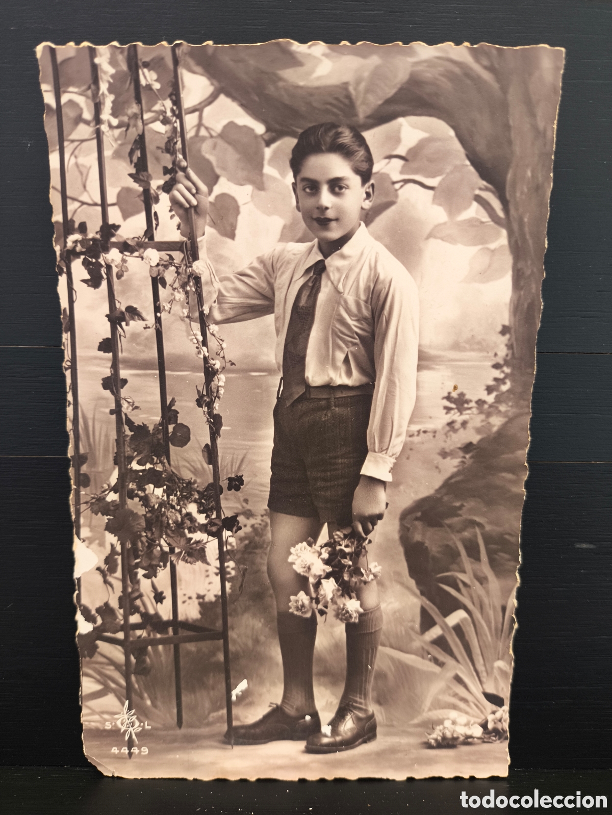 Postales: Antigua postal fotogr&aacute;fica retrato ni&ntilde;o ni&ntilde;a flores rom&aacute;ntica fantas&iacute;a art&iacute;stica