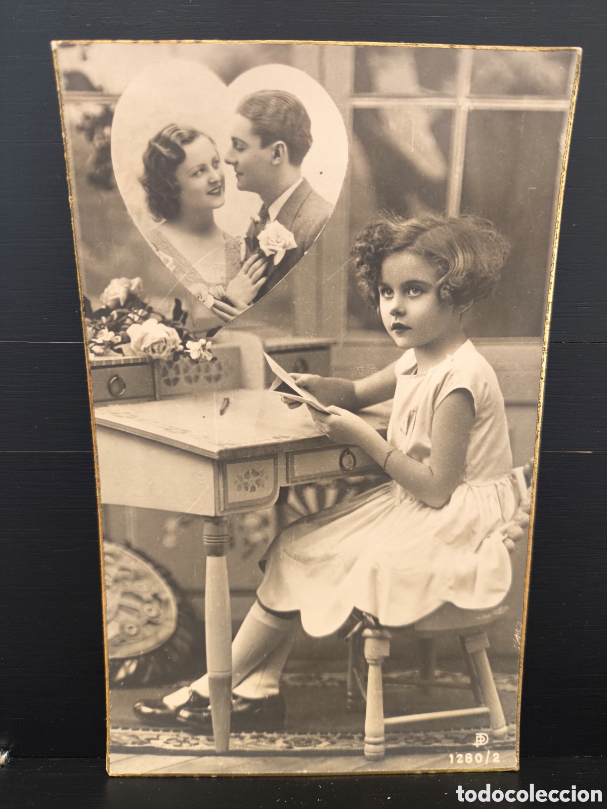 Postales: Antigua postal fotogr&aacute;fica retrato ni&ntilde;o ni&ntilde;a flores coraz&oacute;n rom&aacute;ntica fantas&iacute;a art&iacute;stica