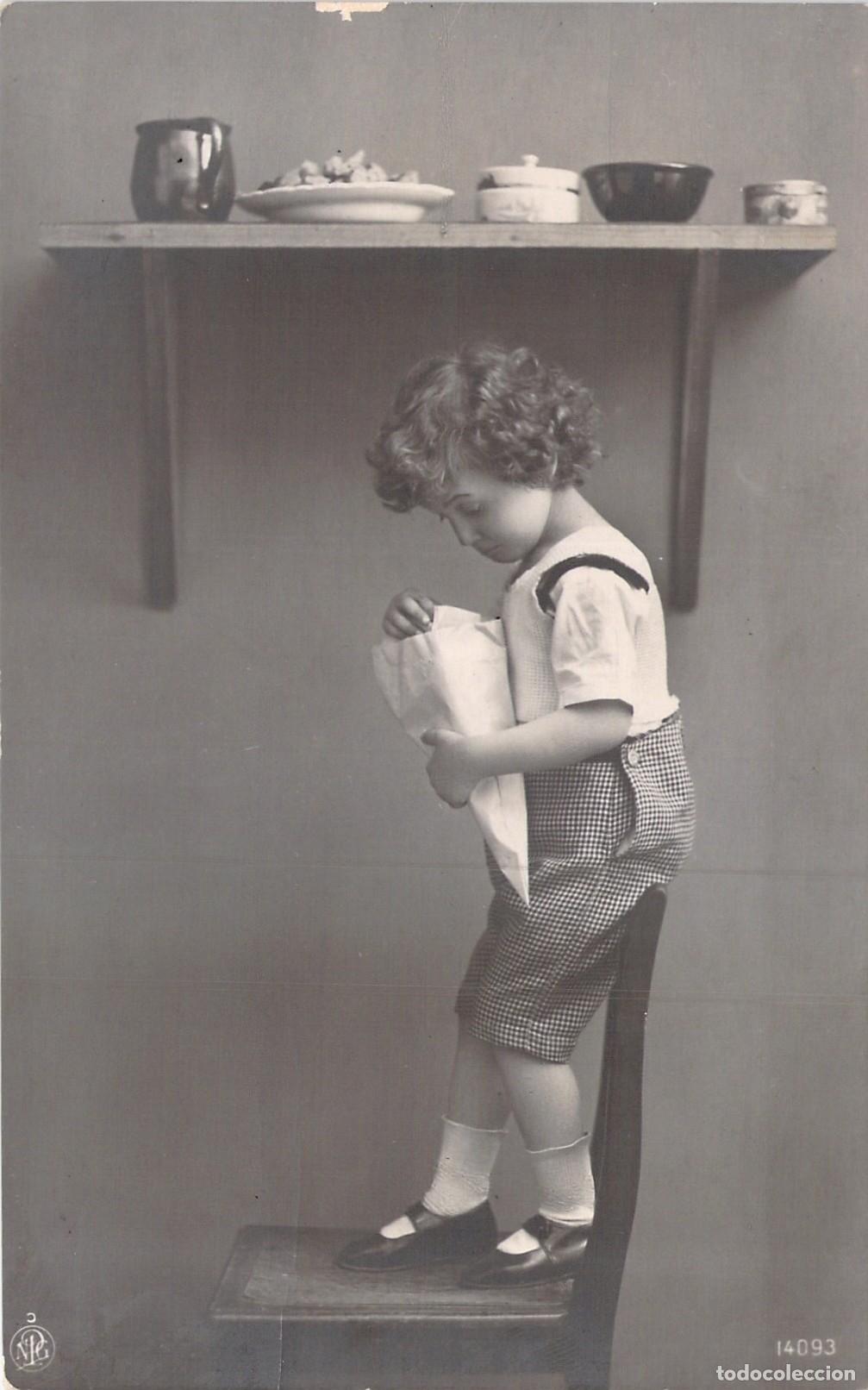 Postales: Postal foto de Retrato Infantil Ni&ntilde;o en Silla Barcelona