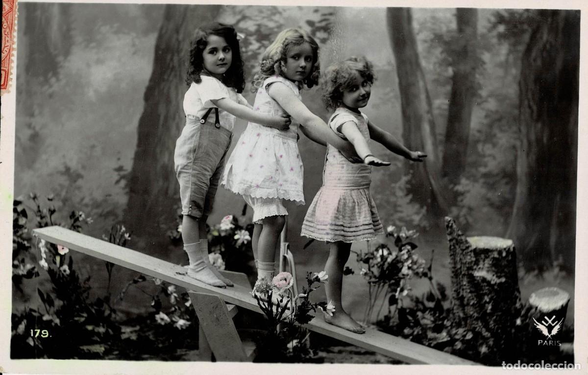 Postales: POSTAL NI&Ntilde;AS EN BALANCIN. P-NI&Ntilde;OS-1296