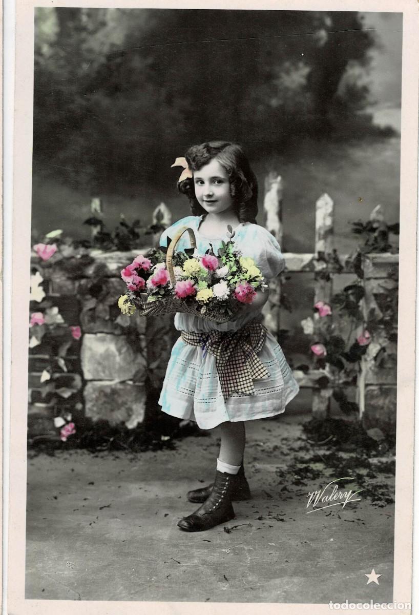 Postales: POSTAL NI&Ntilde;A CON CESTA DE FLORES. P-NI&Ntilde;OS-1303