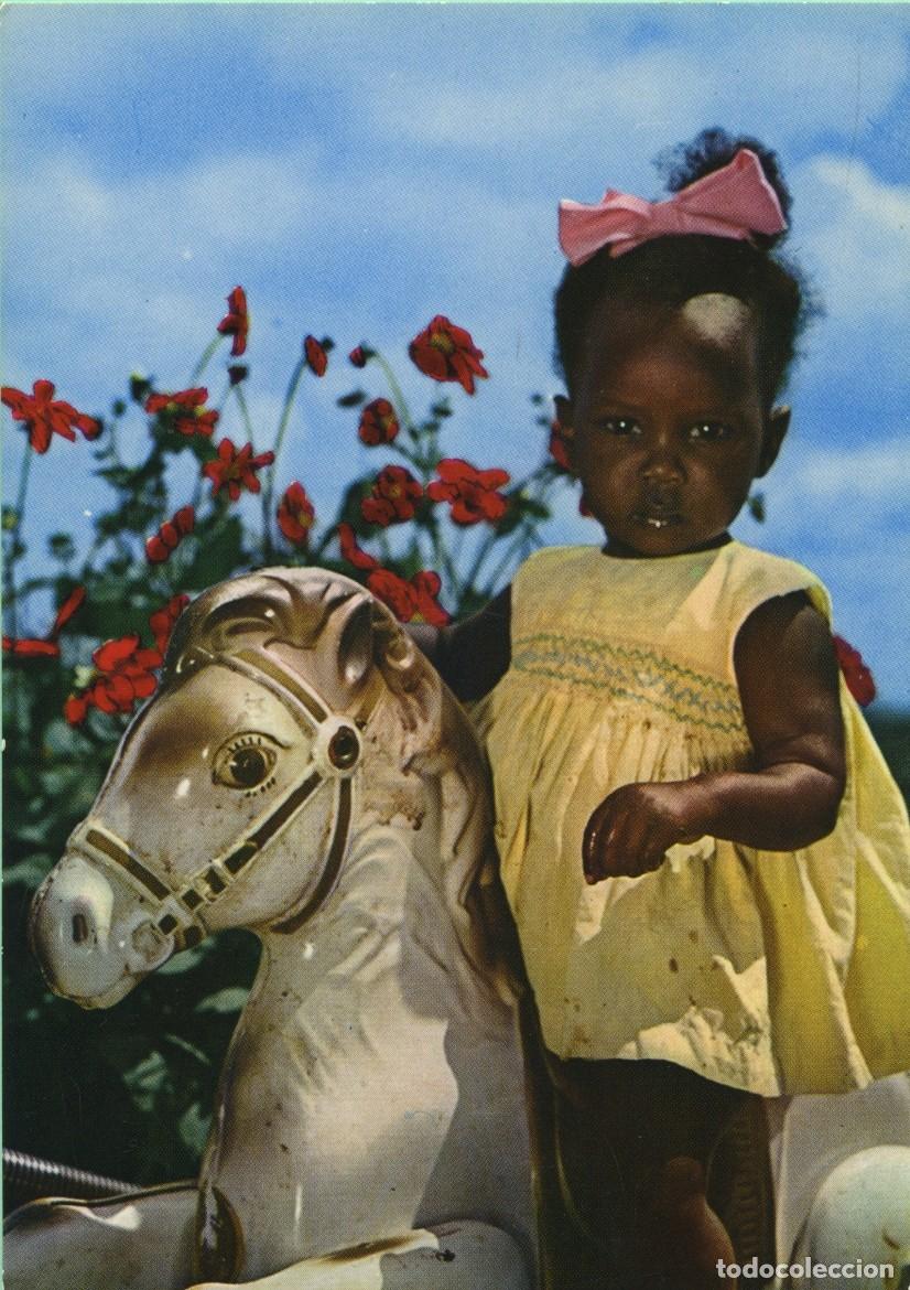 Postales: Ni&ntilde;a sobre caballo de madera. Sin circular. EDIZIONI MISSIONI CONSOLATA