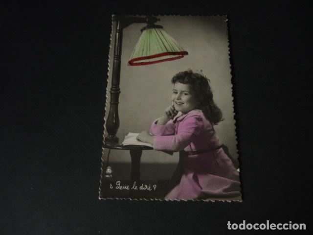Cartes Postales: NI&Ntilde;A ESCRIBIENDO CARTA POSTAL
