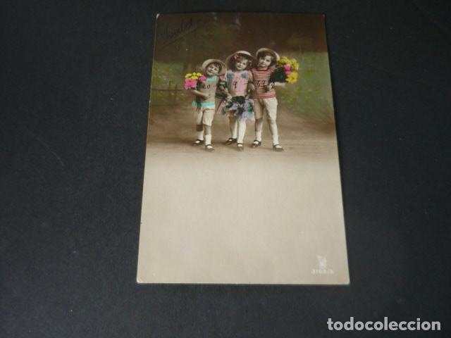 Cartes Postales: NI&Ntilde;AS CON FLORES POSTAL