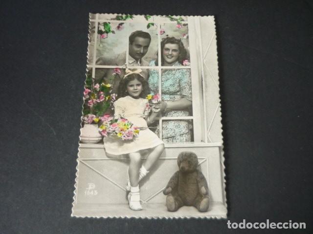 Postales: PADRES Y NI&Ntilde;A POSTAL - Foto 1