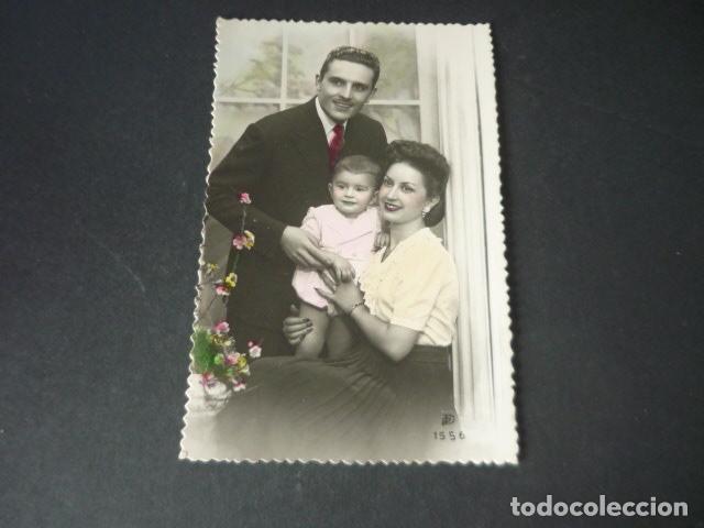 Postales: PADRES CON NI&Ntilde;O POSTAL - Foto 1