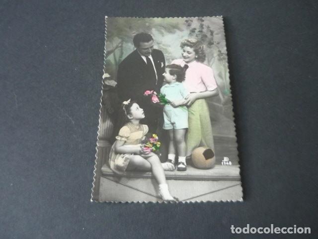 Postais: FAMILIA CON NI&Ntilde;OS POSTAL