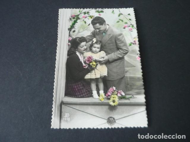 Postais: FAMILIA CON NI&Ntilde;OS POSTAL