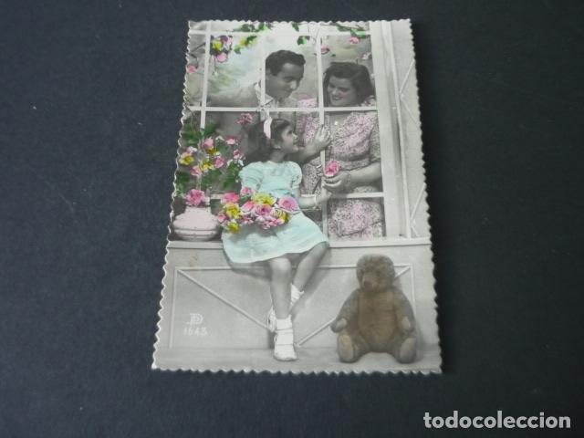 Postais: FAMILIA CON NI&Ntilde;OS POSTAL