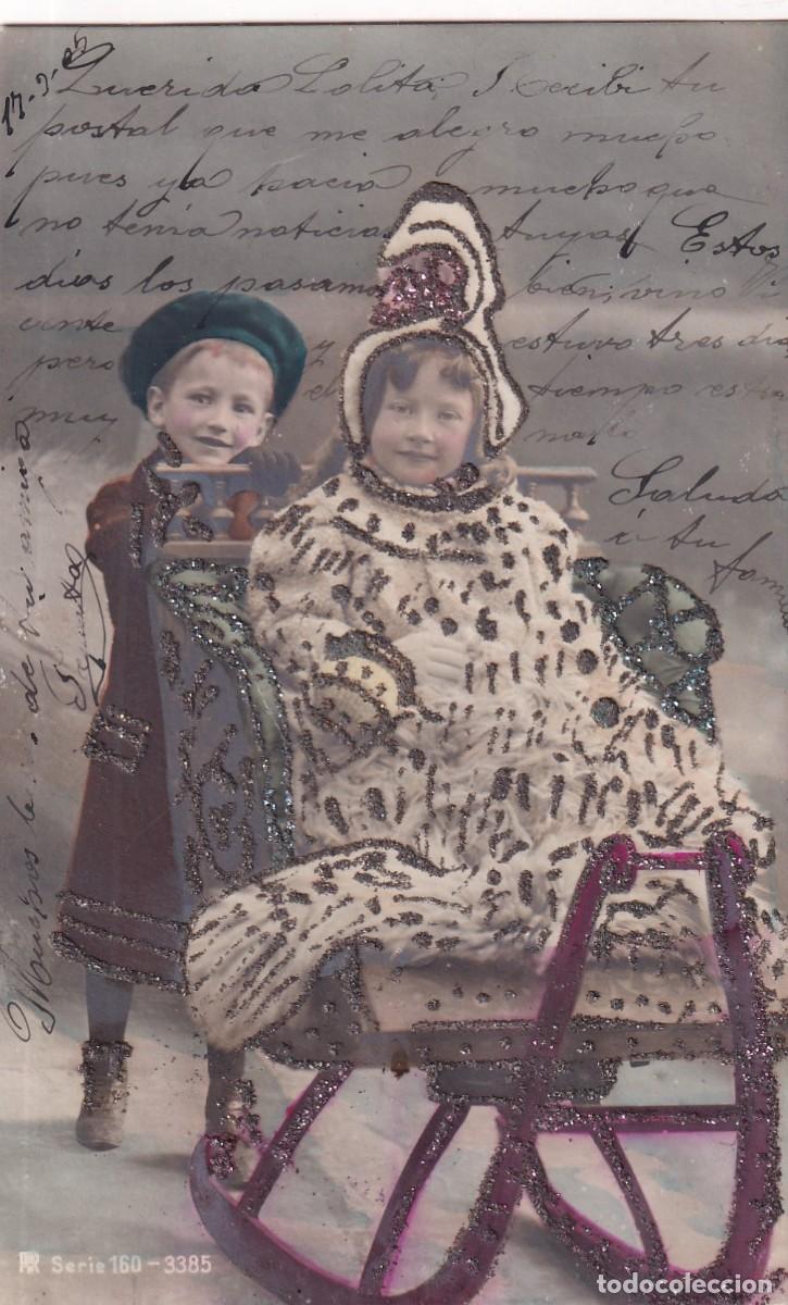 Cartes Postales: Postal ni&ntilde;os con trineo. Decorada con purpurina. Serie 160 - 3385 Sin circular. Reverso sin dividir