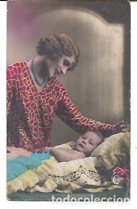 Postales: ANTIGUA POSTAL 2012 EKO MADRE CON SU BEBE
