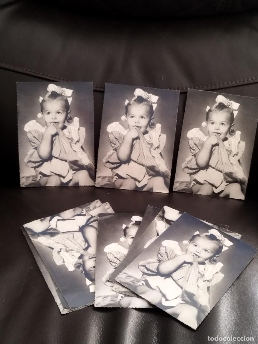 Postales: Colecci&oacute;n de 10 antiguas tarjetas postales en blanco y negro de una ni&ntilde;a peque&ntilde;a con un vestido lazo