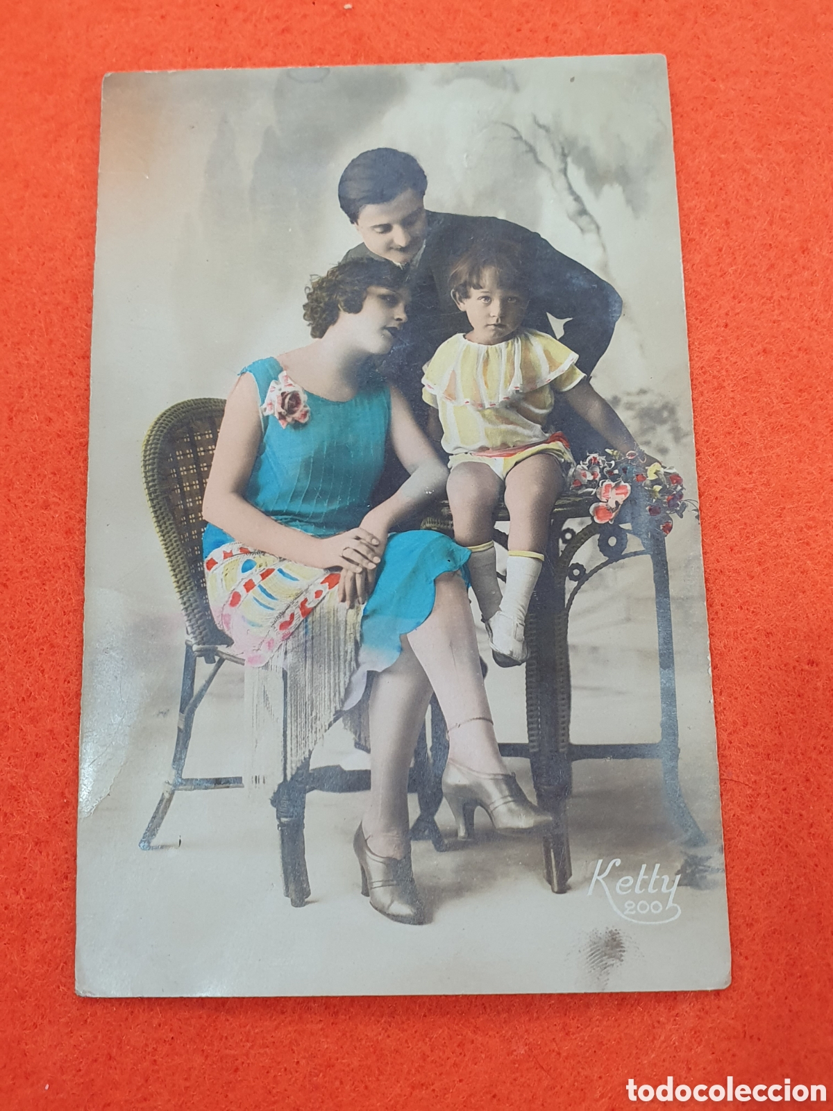 Postales: Antigua postal coloreada Familia. (L129)