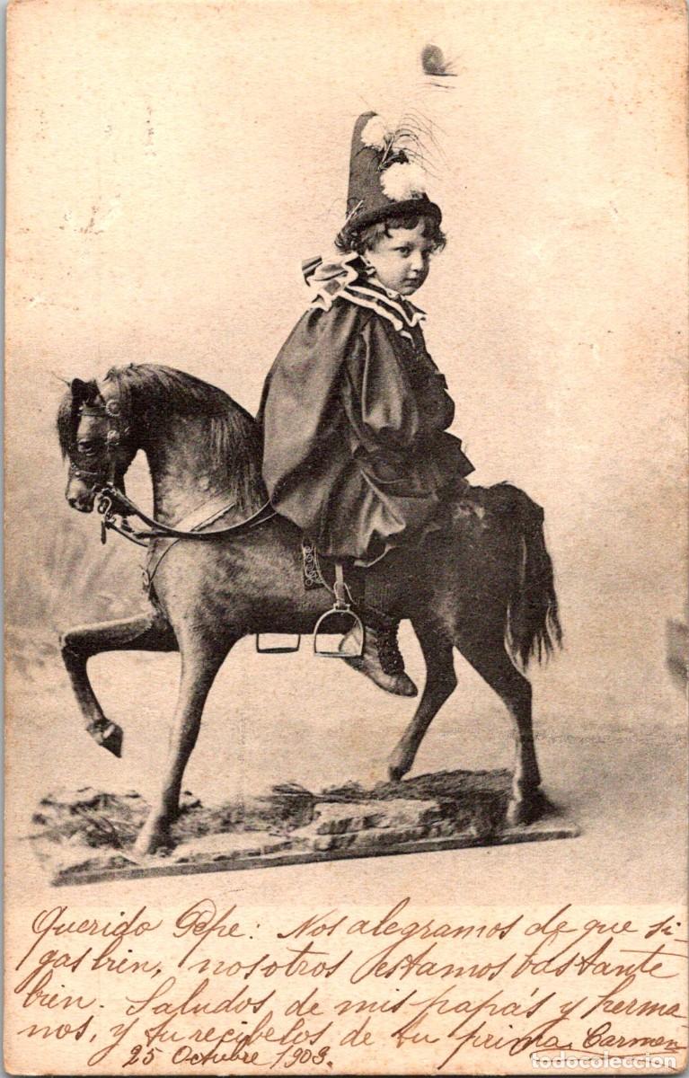 Postales: Ni&ntilde;o - Vestido de Payaso Montando al Rev&eacute;s un Caballo de Cart&oacute;n - Rev. sin dividir- 141x90mm