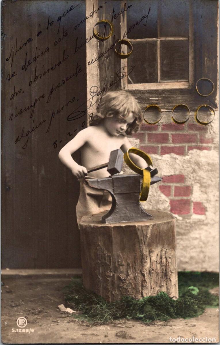 Postales: Ni&ntilde;o - Caracterizado de Herrero - Yunque - Torso Desnudo - RPH S.1253/6 - Coloreada - 135x86mm