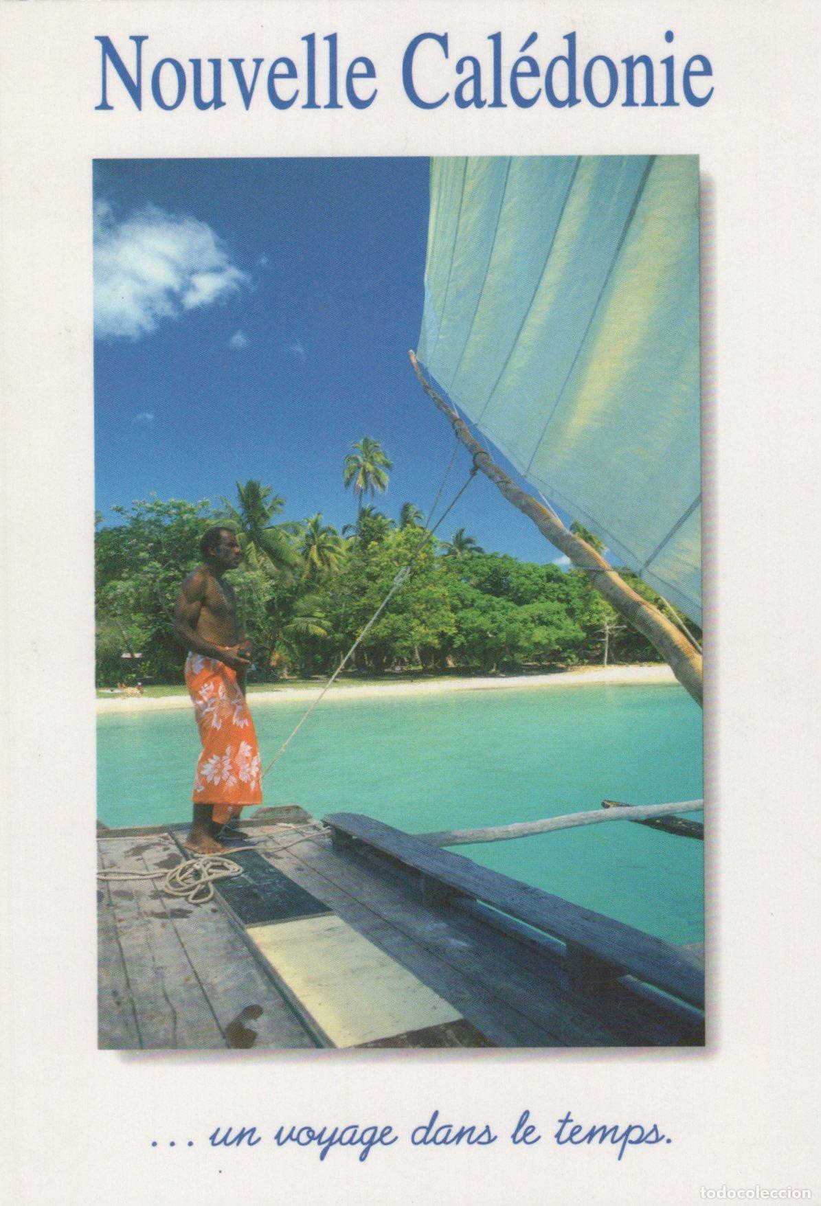Cartoline: New Caledonia Noumea Man On Traditional Outrigger Canoe Tropical Island *YBB575