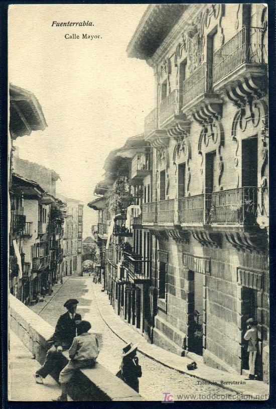 Cartoline: FUENTERRABIA (Guipuzcoa) : Tiburcio Berrotaran - Calle Mayor (Anterior a 1905)