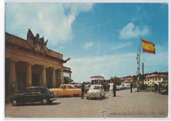 Postales: TARJETA POSTAL DE BEHOBIA LA ADUANA ESPA&Ntilde;OLA GUIPUZCOA SEAT 600