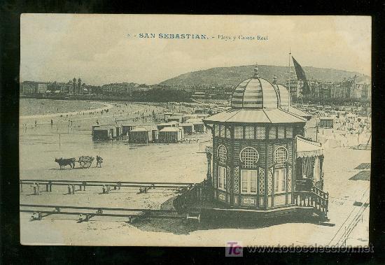 Postales: TARJETA POSTAL DE SAN SEBASTIAN. PLAYA Y CASETA REAL. N&ordm; 8. ED. GALARZA.