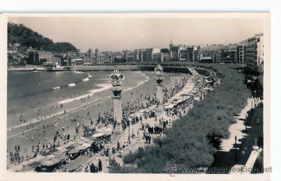 Postkarten: TARJETA POSTAL DE SAN SEBASTIAN, GUIPUZCOA. PASEO Y PLAYA DE LA CONCHA. N&ordm;42 FOTO GALARZA.