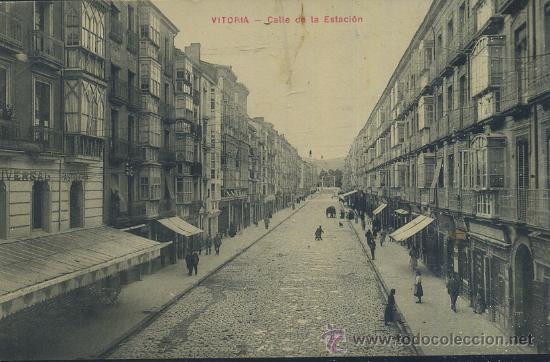 Postales: POSTAL ANTIGUA DEL PAIS VASCO VICTORIA CALLE DE LA ESTACION   P-PV-964