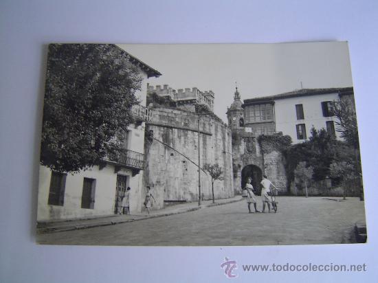 Postais: Iinteresante postal de Fuenterrabia.-Alameda y Torre de la iglesia de Nrt.Sra. del Manzano