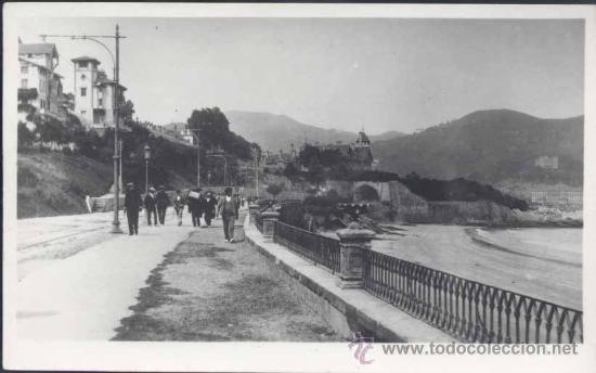 Cartes Postales: SAN SEBASTIAN (GUIPUZCOA).- POSTAL FOTOGR&Aacute;FICA DEL PASEO DE LA CONCHA
