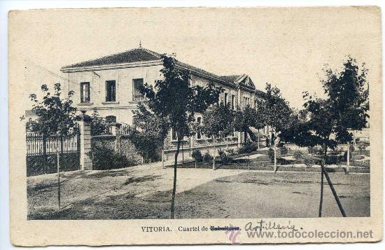Postales: Vitoria. Cuartel de Caballer&iacute;a. Ediciones M. Arribas - Foto 1