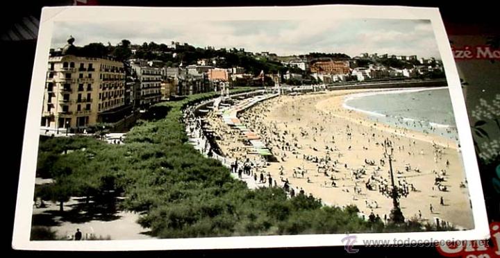 Postais: ANTIGUA POSTAL SAN SEBASTIAN - PASEO Y PLAYA DE LA CONCHA -  CIRCULADA EN 1958.