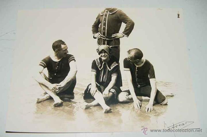 Postcards: ANTIGUA FOTOGRAFIA MUY GRANDE DE SAN SEBASTIAN - ESCENA EN LA PLAYA DE LA CONCHA - FOTOCAR, FUENTA